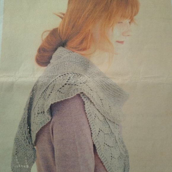 100% wool shawlette/shawl.  Hand knit.  Medium blue. - Picture 2 of 2